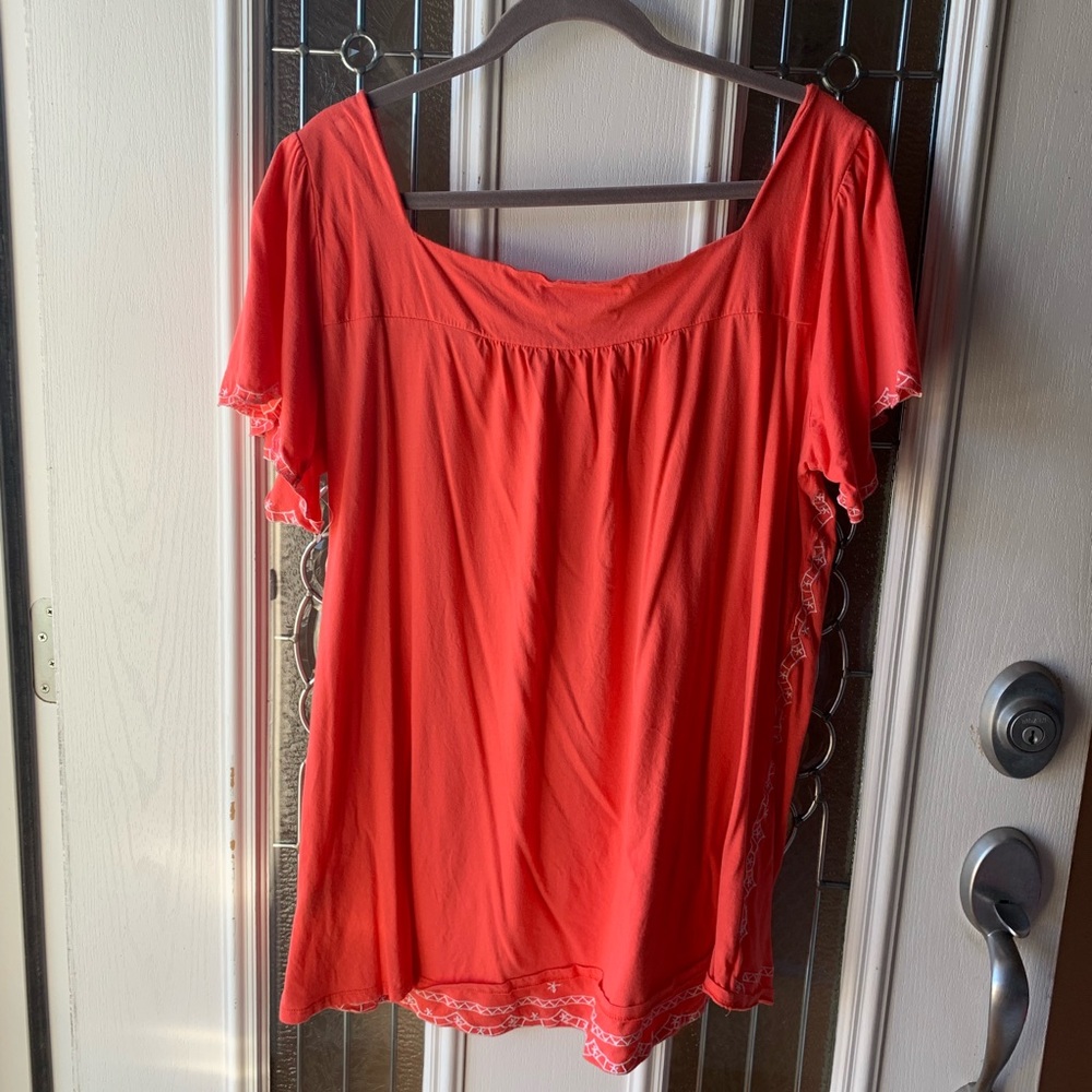 Adobe Star | Square Neck Shirt - Picture 3 of 4
